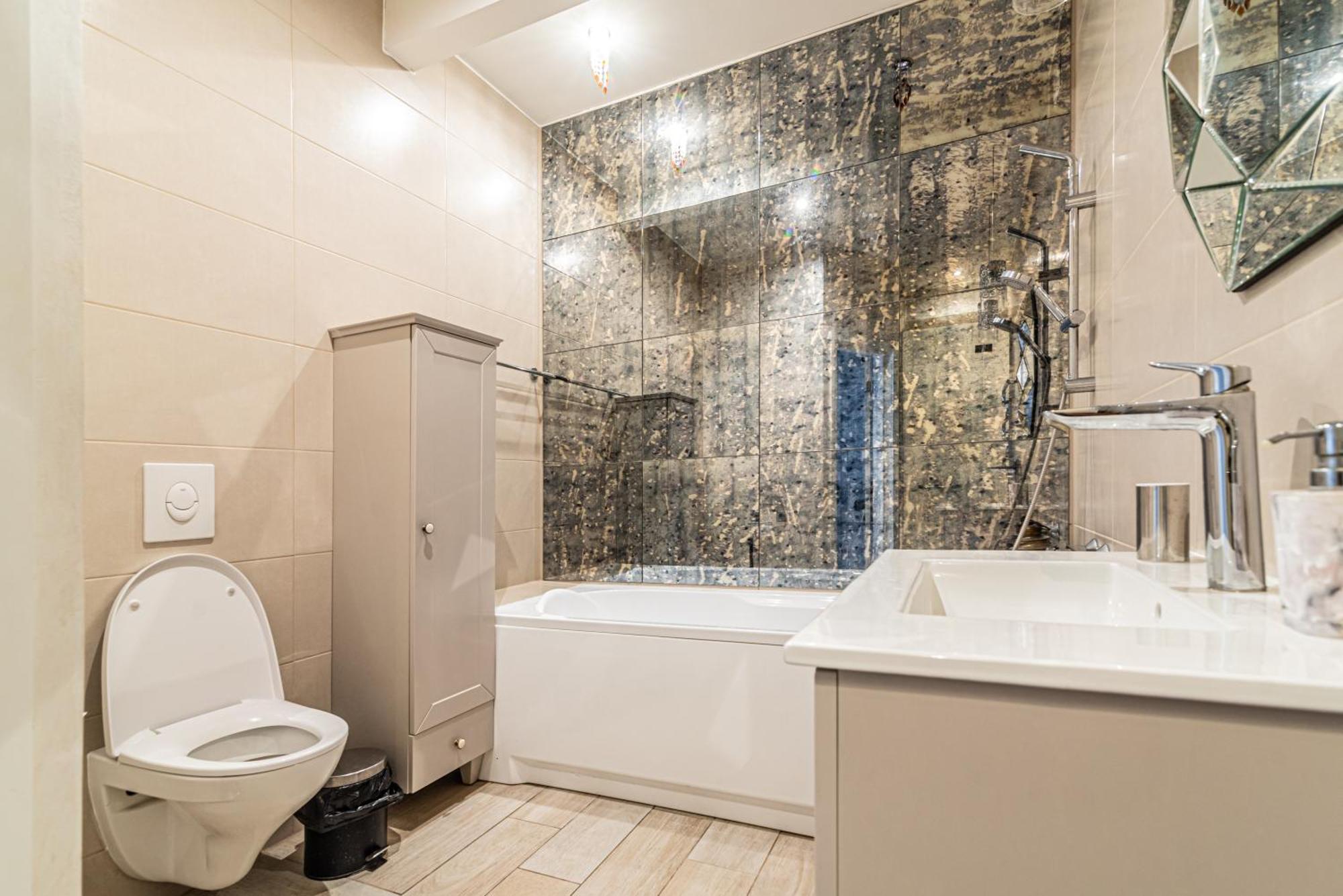 Stylish Old Town Apartment Riga Exterior photo
